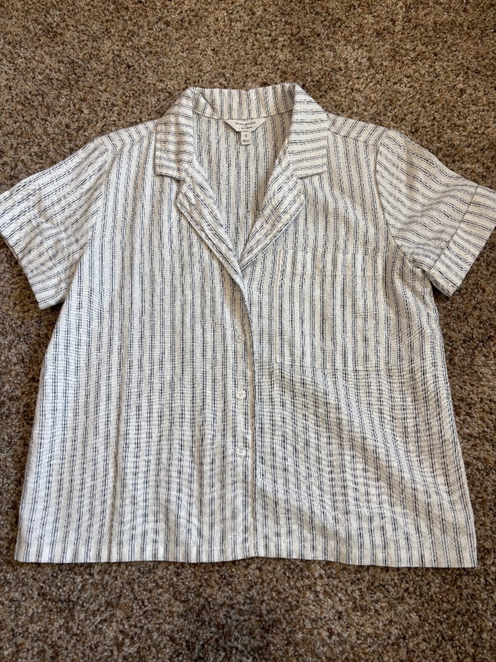 NWOT Banana Republic Women’s Small Linen Blend Collared Shirt Buttons